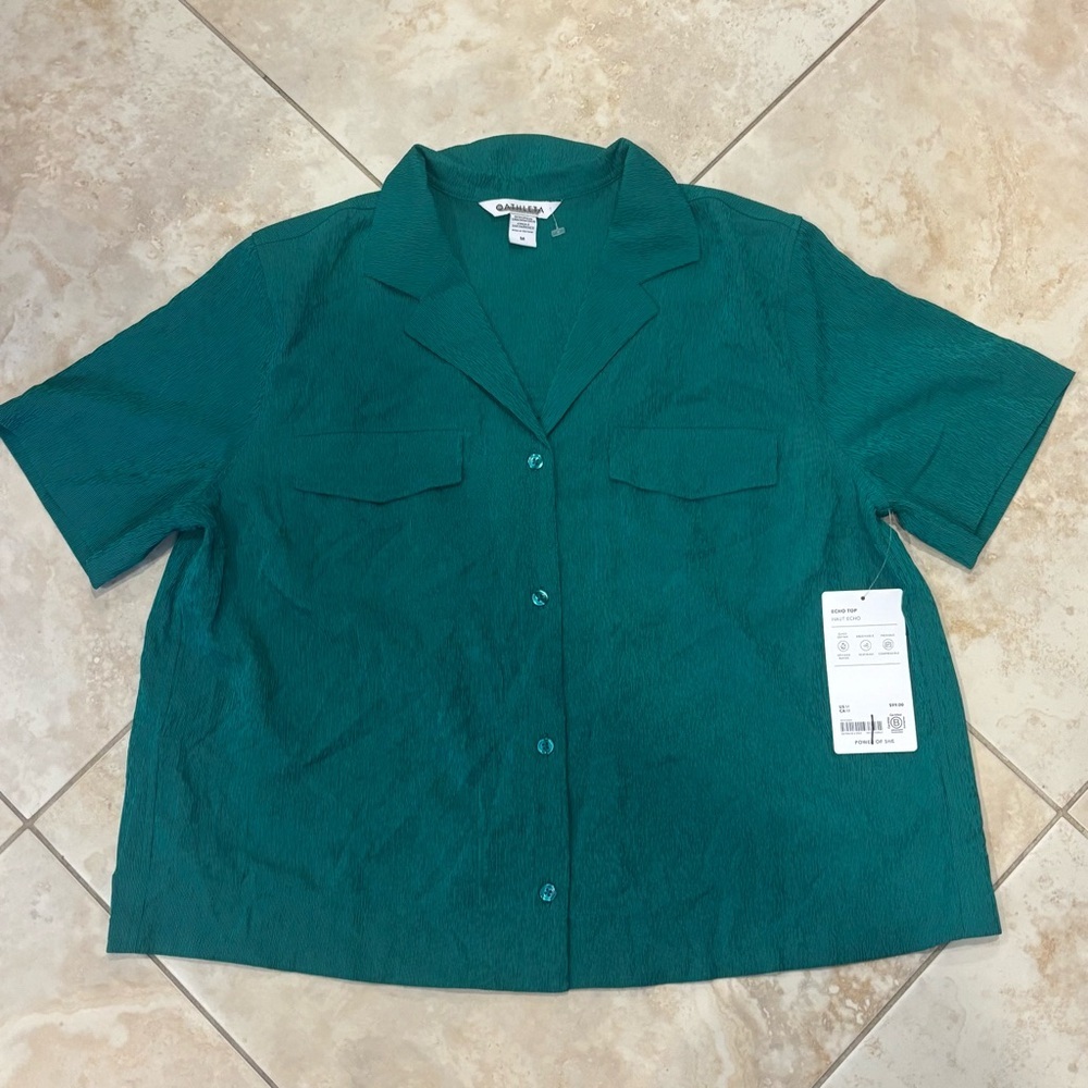 Athleta Echo Teal Button-Up Top NWT - Picture 2 of 7